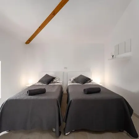 Casa Romito By Briskva