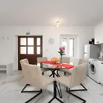 Casa Romito By Briskva