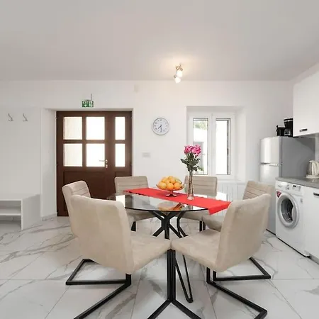 Casa Romito By Briskva